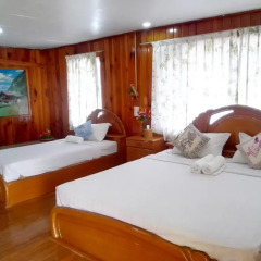 Bright hotel 2* Улучшенный номер с различными типами кроватей фото 2