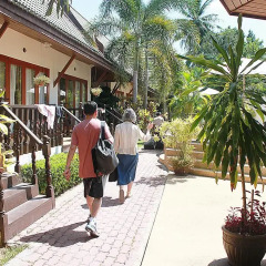 Отель Airport Resort спортивное сооружение