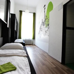 Adagio Hostel 1.0 Oktogon Стандартный номер с различными типами кроватей фото 2