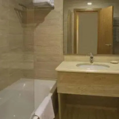 Hotel As Brisas do Freixo 2* Стандартный номер с двуспальной кроватью