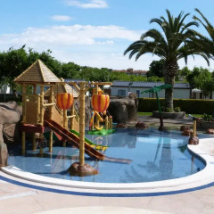 Отель Camping Sunissim La Masia By Locatour Испания, Бланес - отзывы, цены и фото номеров - забронировать отель Camping Sunissim La Masia By Locatour онлайн детские мероприятия