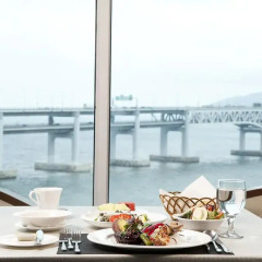 Castle Beach Tourist Hotel в номере