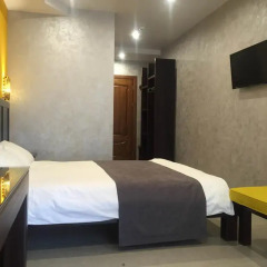 Gaudi stylish hotel комната для гостей фото 2
