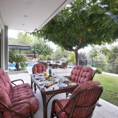 Отель Mando Luxury Resort питание
