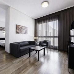 Отель Compostela Suites комната для гостей фото 3