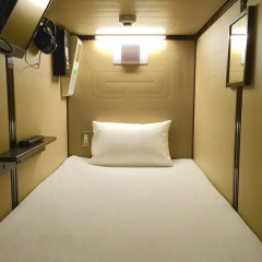 Tokyo Ariake Bay Hotel Капсула в мужском общем номере фото 5