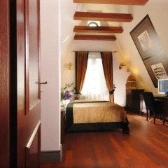 Отель Holland House Residence 4* Стандартный номер фото 6