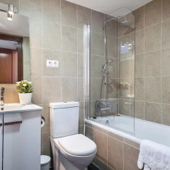 Отель Sarria Attic Испания, Барселона - отзывы, цены и фото номеров - забронировать отель Sarria Attic онлайн ванная фото 2