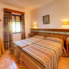 Отель Apartamentos El Roqueo комната для гостей фото 5