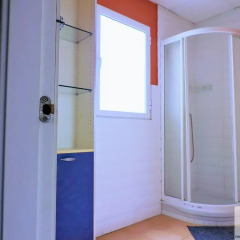 Отель Purple Nest Hostel Испания, Валенсия - 1 отзыв об отеле, цены и фото номеров - забронировать отель Purple Nest Hostel онлайн ванная фото 2