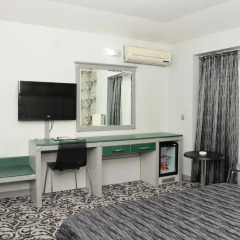 Grand Uzcan Hotel удобства в номере