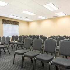 Comfort Inn Suites Near Universal Orlando Resort In Orlando