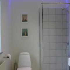Отель Holiday Home Fredensvang Дания, Орхус - отзывы, цены и фото номеров - забронировать отель Holiday Home Fredensvang онлайн ванная