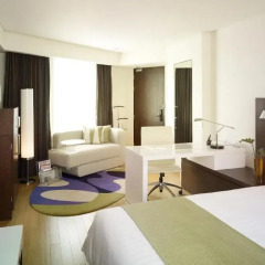 Отель Park Plaza Sukhumvit Bangkok 4* Улучшенный номер с разными типами кроватей фото 8