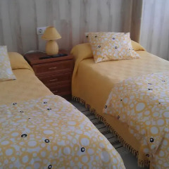 Отель Guest House PensiÓn Residencia MiÑones Камариньяс комната для гостей