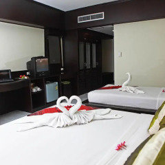 Samui First House Hotel 3* Номер Делюкс с различными типами кроватей фото 7