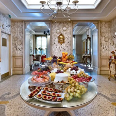 Отель Château Monfort Италия, Милан - 10 отзывов об отеле, цены и фото номеров - забронировать отель Château Monfort онлайн питание фото 3
