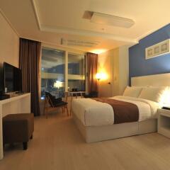 Hotel The Mark Haeundae 3* Стандартный номер с различными типами кроватей фото 3