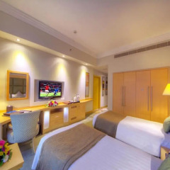 Halo Hotel Dubai 4* Улучшенный номер с различными типами кроватей
