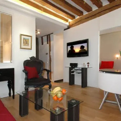 Отель HolidaysInParis-Bourg Tibourg II комната для гостей фото 3