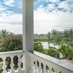 Отель Luna Villa Homestay 3* Номер Делюкс с различными типами кроватей фото 5