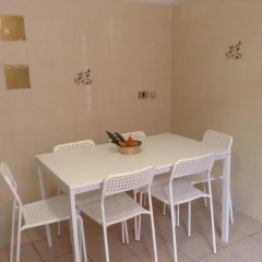 Апартаменты Apartment Faenza Sixty Eight питание