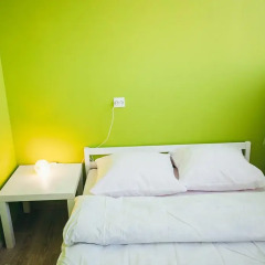 Hostel For You сейф в номере