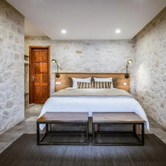 Отель Topas Ecolodge 4* Люкс