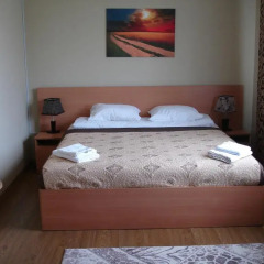 Апартаменты Chernivtsi Apartments комната для гостей фото 2