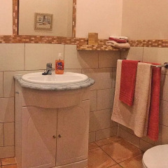 Отель The Olive Mill Aparthotel Испания, Ориуэла - отзывы, цены и фото номеров - забронировать отель The Olive Mill Aparthotel онлайн ванная