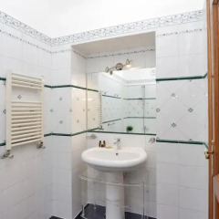 Отель Cozy Oppio - My Extra Home ванная