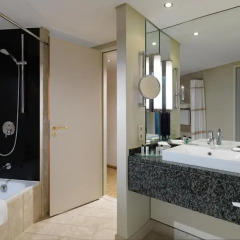 Hamburg Marriott Hotel ванная