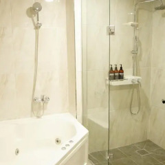 Hotel M 3* Люкс фото 4