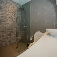 Midtown Hotel ванная