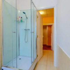 Отель Just Like Home Стандартный номер с различными типами кроватей фото 7