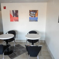 Отель Budget Inn Columbus West интерьер отеля
