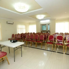Отель Prenox Hotels And Suites