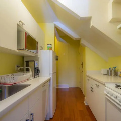 Отель Manor Guest House Канада, Ванкувер - 1 отзыв об отеле, цены и фото номеров - забронировать отель Manor Guest House онлайн в номере фото 2