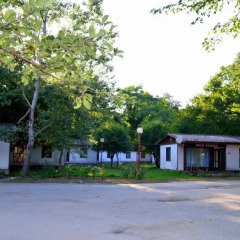 Отель Paradise Bungalows Варна парковка