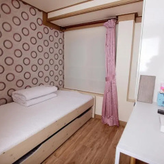 Отель Tomo Residence 2* Стандартный номер с различными типами кроватей фото 2