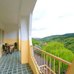 Отель Karin Resort Aghveran Армения, Агверан - отзывы, цены и фото номеров - забронировать отель Karin Resort Aghveran онлайн балкон