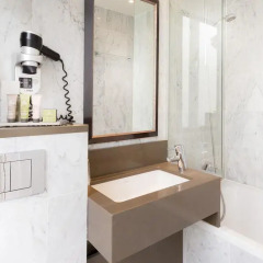Отель Hôtel Du Bois Champs-Elysées 3* Улучшенный номер с различными типами кроватей фото 7