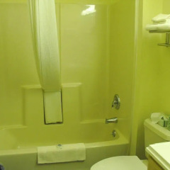 Отель Americas Best Value Inn Three Rivers 2* Стандартный номер с различными типами кроватей фото 3