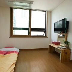 Отель Myeongdong ECO House 2* Стандартный номер с 2 отдельными кроватями фото 26