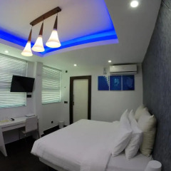 Airport Beach Hotel 3* Номер Делюкс фото 7