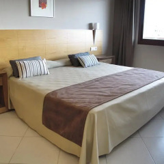 Отель Ohtels Campo De Gibraltar комната для гостей фото 8
