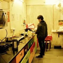 goStops Delhi (Stops Hostel Delhi) интерьер отеля