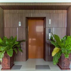 Отель Chalong Miracle Lakeview Condo by TropicLook интерьер отеля