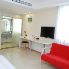 Overseas Chinese Friendship Hotel 3* Стандартный номер с различными типами кроватей фото 2