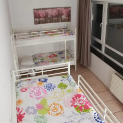 Brussel Hello Hostel Кровать в общем номере с двухъярусной кроватью фото 8